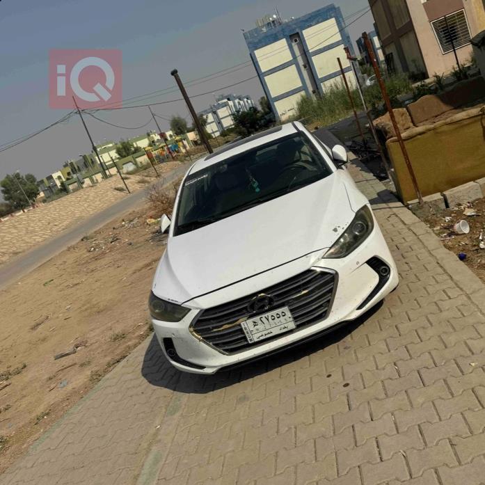 هیوندای ئەلەنترا